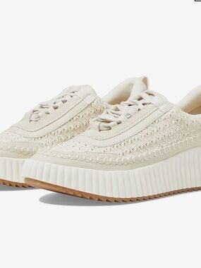 Dolce Vita Women’s Sandstone Dolen Sneakers | Size 7.5